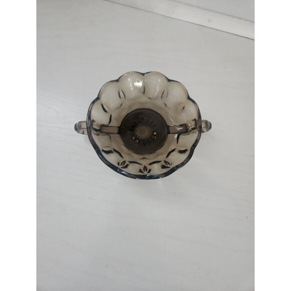 Vintage Anchor‎ Hocking Fairfield Glass Smoke Color Two Handle Open Candy Bowl - Picture 1 of 10